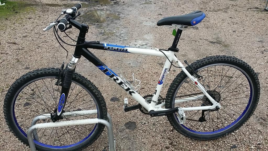 2001 trek 4500